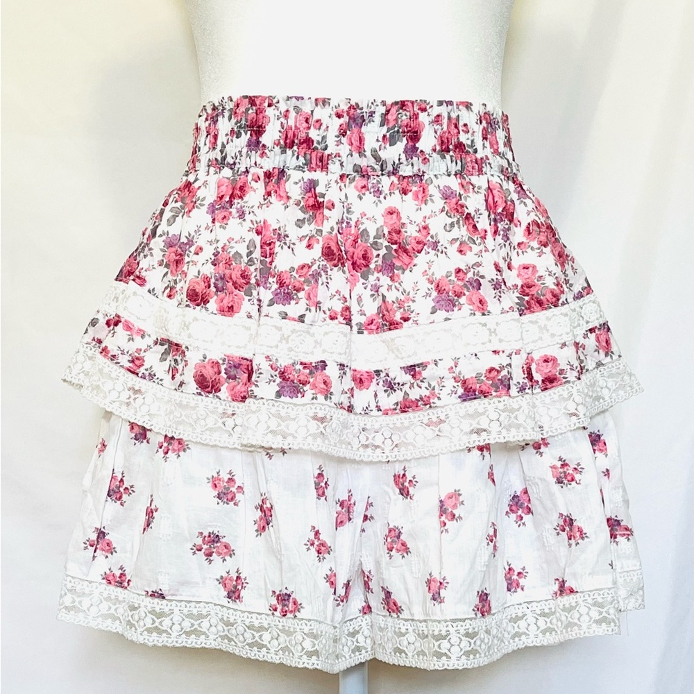 Altar'd State NWT Ruffled Lace Floral Skort Size Large - Picture 2 of 12